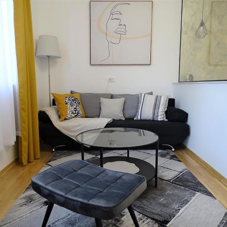 Sunny Oasis Apartment Рийека Екстериор снимка